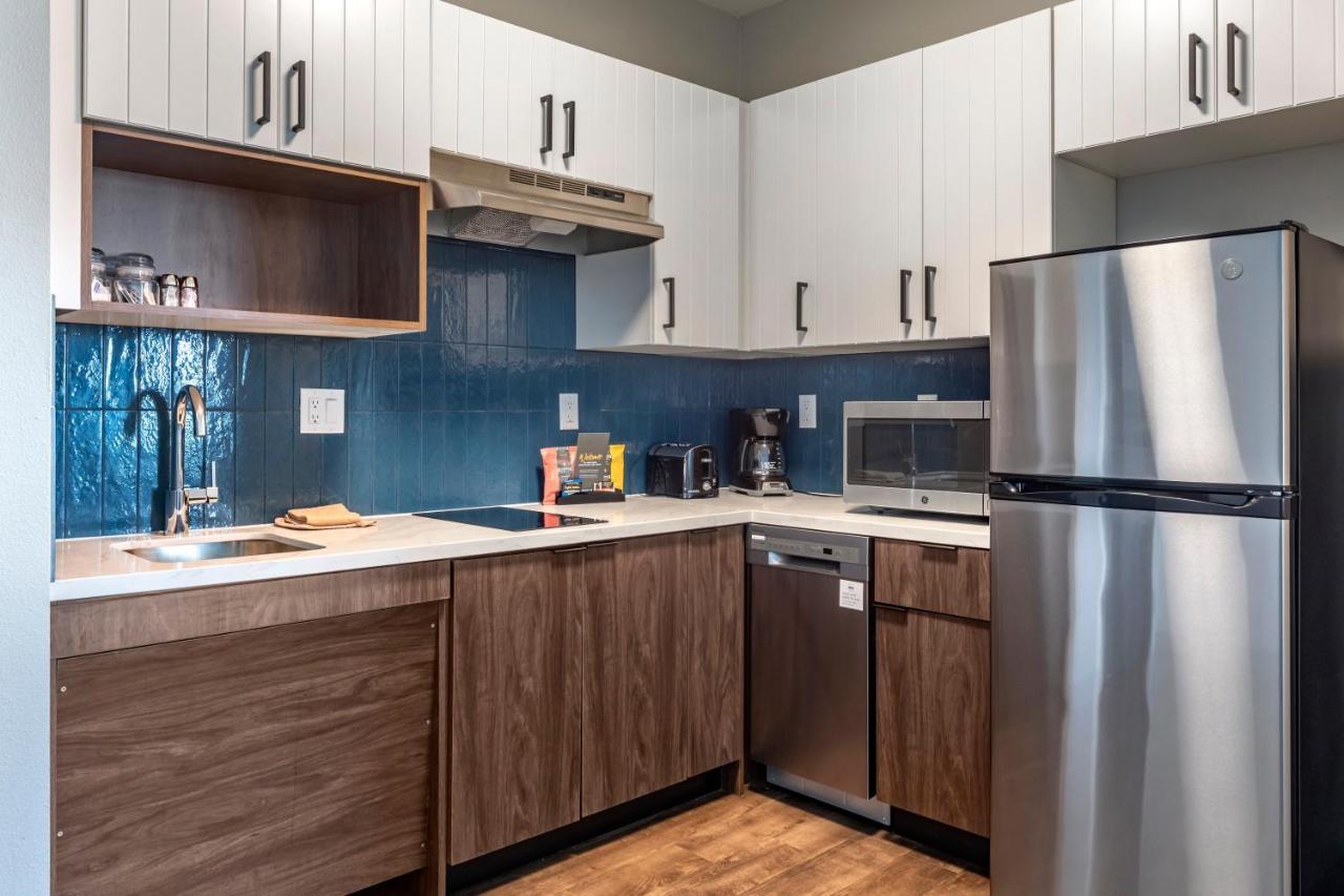 Staybridge Suites Grand Prairie Near Epic Central By Ihg Exteriör bild